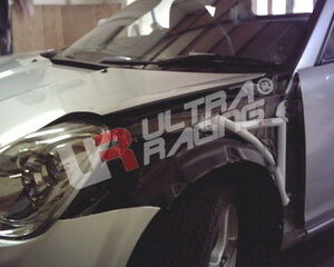 Toyota MR2/MRS 00-07 UltraRacing 3-Point Fender Brackets FD3-107 211247