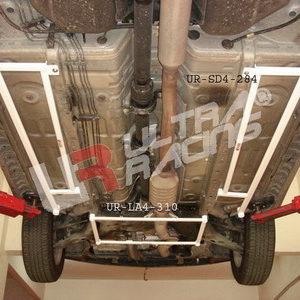 Mitsubishi EVO 7/8/9 UltraRacing 4-Point Front Lower H-Brace LA4-310 211327