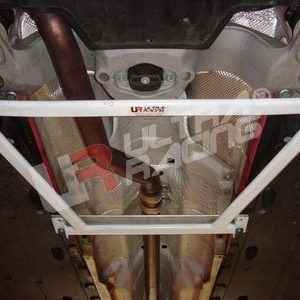 Audi A4 04-07 FSI UltraRacing 4-Point Front Lower Brace LA4-321 211328