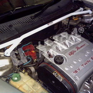 Alfa Romeo 156 UltraRacing 2-Point Front Upper Strutbar TW2-119 211559