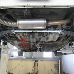 Honda Civic/CRX 88-91 EF/ED/EE UltraRacing Rear Lower Tiebar RL2-831 212732
