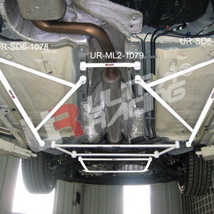 Ford Focus MK2 2.0 TDCI UltraRacing 2x 3-Point Floor Bars SD6-1078 216869