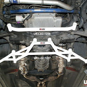 Rozpórka zawieszenia  Nissan 350Z 02-08 UltraRacing Front Lower Tiebar 1256 LA2-1256 217147