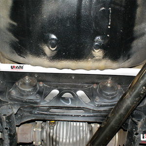 Honda S2000 AP1/2 UltraRacing 2-Point Rear Lower Member Bar RL2-1295 217258