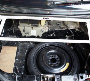 Nissan Skyline R33 UltraRacing 4-Point Rear Upper Strutbar RE4-1394 218201