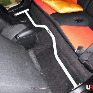 Hyundai Coupe 96-99 UltraRacing Rear 2-Point Room Bar 1582 RO2-1582 218952