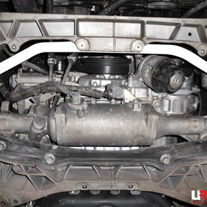 Lexus LS 430 06+ UltraRacing 2-Point Front Lower Bar 1690 LA2-1690 219673