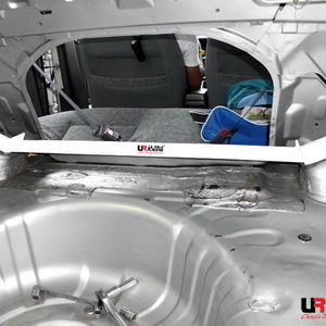 Nissan Sunny 95-99 B14 UltraRacing Rear Upper Strutbar RE2-1745 219850