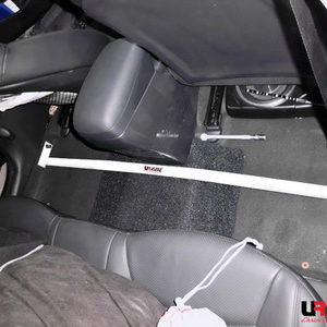 Hyundai Elantra 10+ / I30 12+ UltraRacing 2-Point Room Bar RO2-1639 220041
