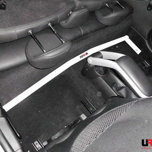 Mini Clubman 08+ 1.6T UltraRacing 2-Point Room Bar 1646 RO2-1646 220042