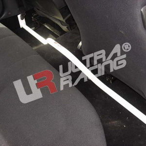 Nissan Cefiro 88-94 A31 UltraRacing 2-Point Room Bar RO2-400A 220051