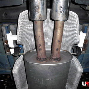 Mini Cooper S R56 06+ UltraRacing Rear Torsion Bar 1718 RT2-1718 220065