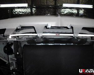 Toyota Prius XW30 10+ UltraRacing 4Point R. Torsion Bar 1636 RT4-1632 220076