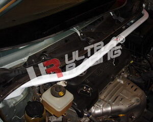 Toyota Ipsum/Picnic UltraRacing 2-Point Front Upper Strutbar TW2-384 220246