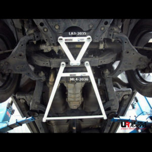 Isuzu D-Max 2.5D 11+ UltraRacing 3P Front Lower Bar 2035 LA3-2035 221356