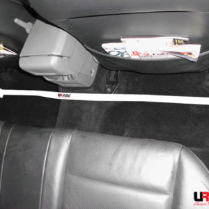 Ford Focus MK2 1.8 UltraRacing 2-Point Roombar 2137 RO2-2137 221512